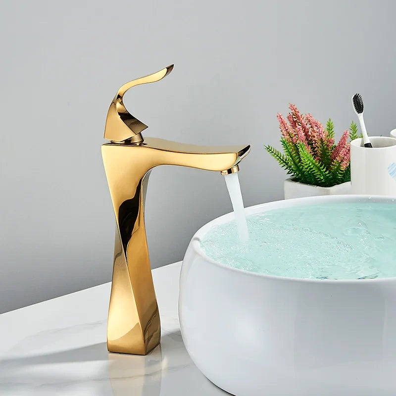 Hcb88e61fde7d45febf1096eee1746413R_4940f023-2312-42c7-a1bb-6b3c31b23e31.jpg - Robinet de cuisine