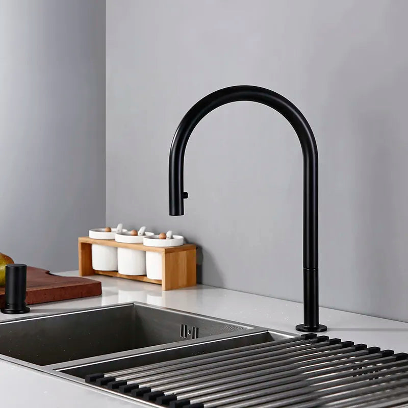 Hf06a082e40d14e7b83924ae47acbf1363.jpg - Robinet de cuisine